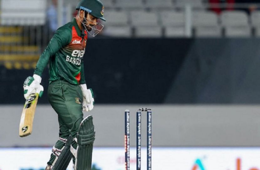 ৫৬ রানে দুই উইকেটের পতন
