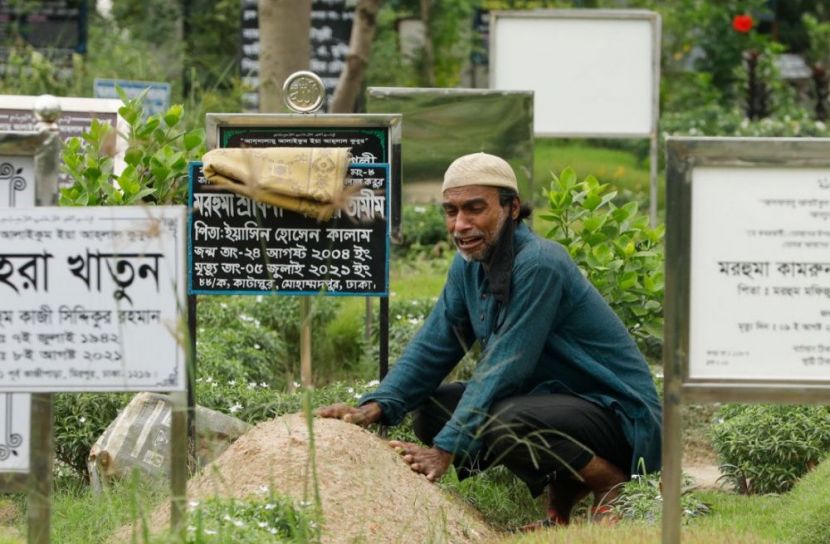 করোনায় আরও ১০ জনের মৃত্যু 