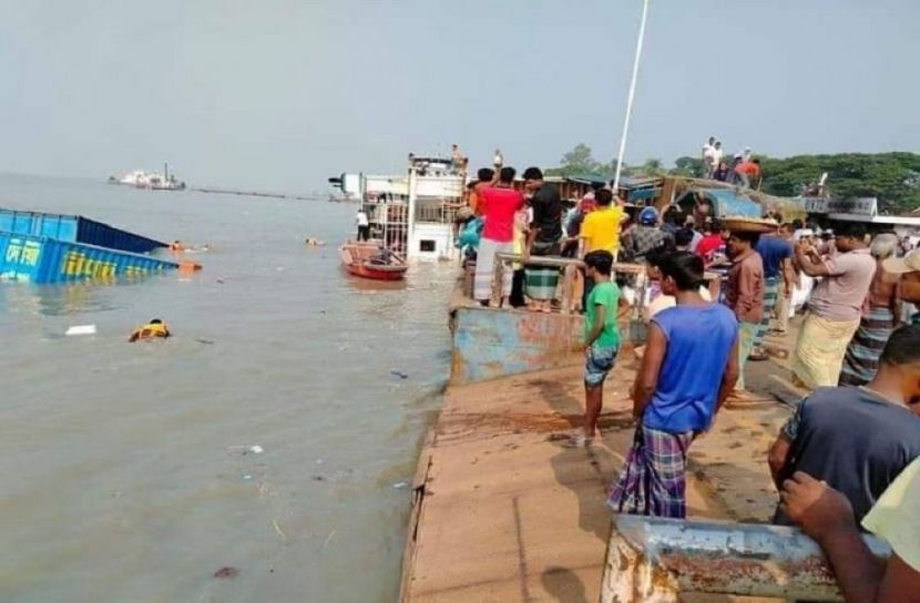 ফেরি