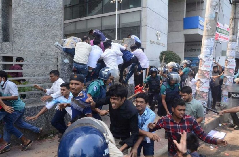 পল্টন সংঘর্ষে রিমান্ডে ১৫