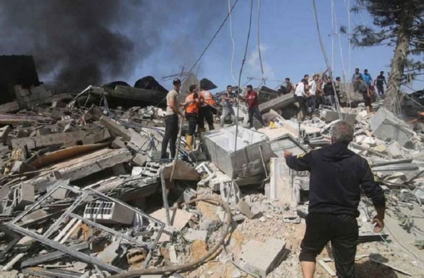 গাজায় হামলায় আরও ৮৭ জন নিহত