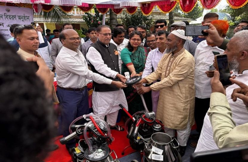 সংগৃহীত