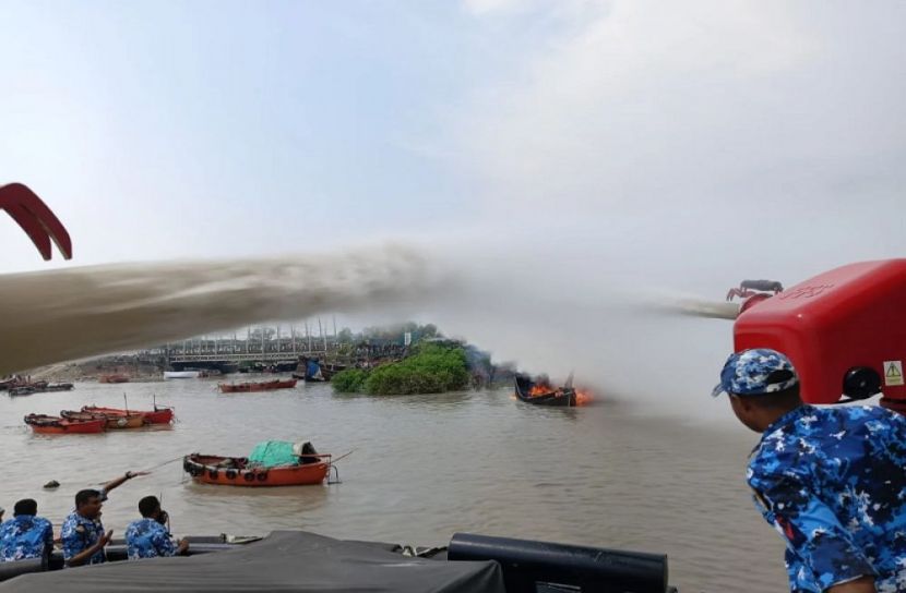 সংগৃহীত