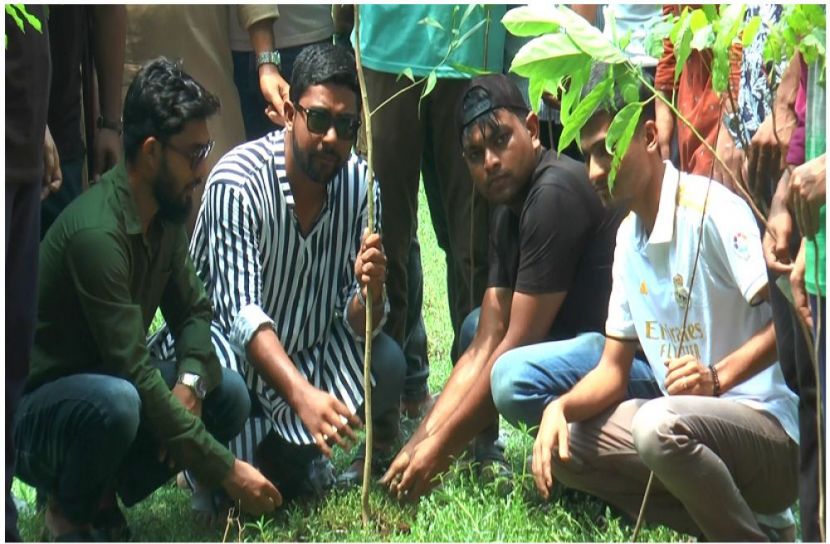 সংগৃহীত