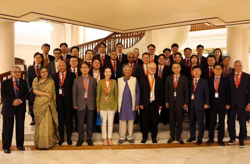 দেশে বিনিয়োগ সহজ করার লক্ষ্যে কাজ করেছি: প্রধান উপদেষ্টা