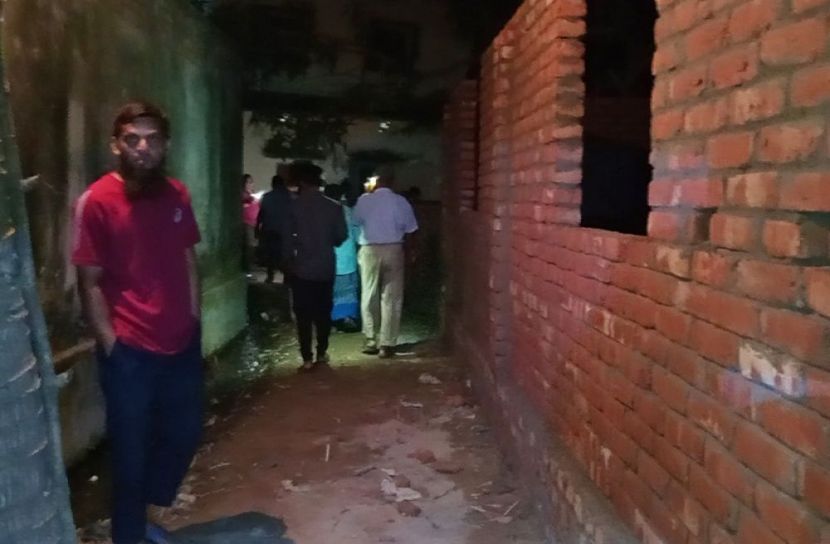 বিরলে রাস্তা নির্মাণ নিয়ে দন্দ্ব