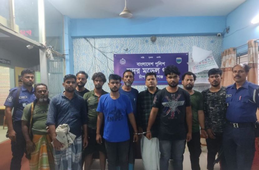 চাঁপাইনবাবগঞ্জ প্রতিনিধি