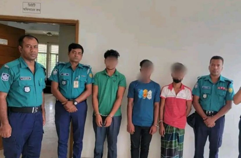 প্রতিবেদক