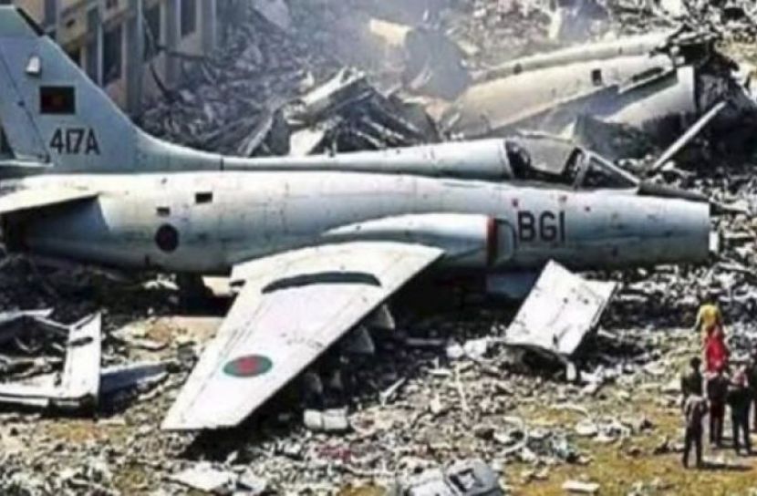মাইলস্টোনে বিমান বিধ্বস্ত, নিহত বেড়ে ৩১: আইএসপিআর