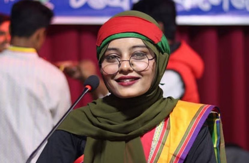 নারীদের ধ্বংস করা হচ্ছে, রাজনীতি করব না: বৈষম্যবিরোধী নেত্রী