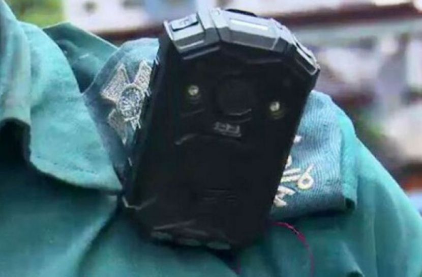 ভোটকেন্দ্রের নিরাপত্তায় পুলিশের জন্য আসছে ৪০ হাজার বডি ক্যামেরা