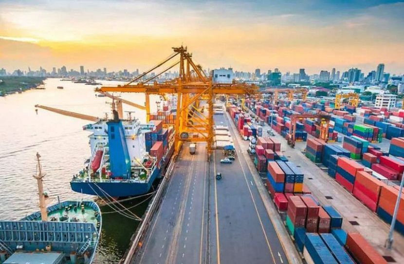 পাকিস্তানের জাহাজে গতি অন্যদিকে ভারতের ট্রানজিট পণ্য আসছে না