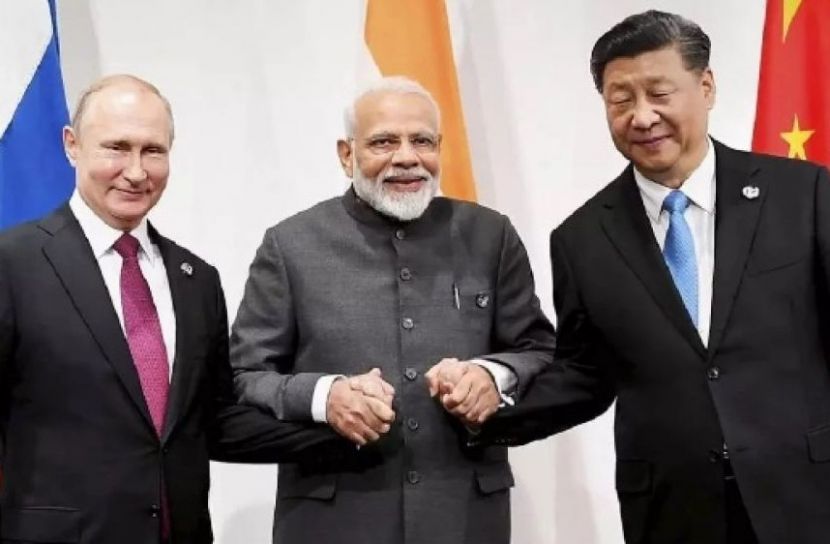 এক হচ্ছে চীন-রাশিয়া-ভারত