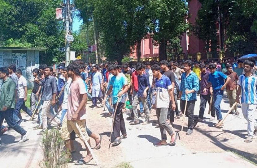 বাকৃবি অনির্দিষ্টকালের জন্য ক্যাম্পাস বন্ধ ঘোষণা