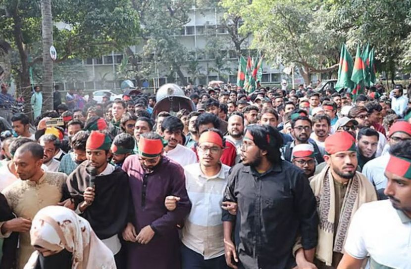 সাদিক কায়েমের নেতৃত্বে ঘেরাও কর্মসূচিতে পুলিশের বাধা