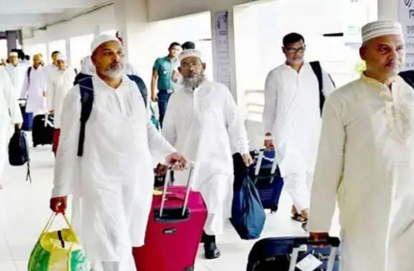 হজযাত্রীদের স্বাস্থ্য পরীক্ষা ২৫ জানুয়ারির মধ্যে শেষ করতে হবে: ধর্ম মন্ত্রণালয়