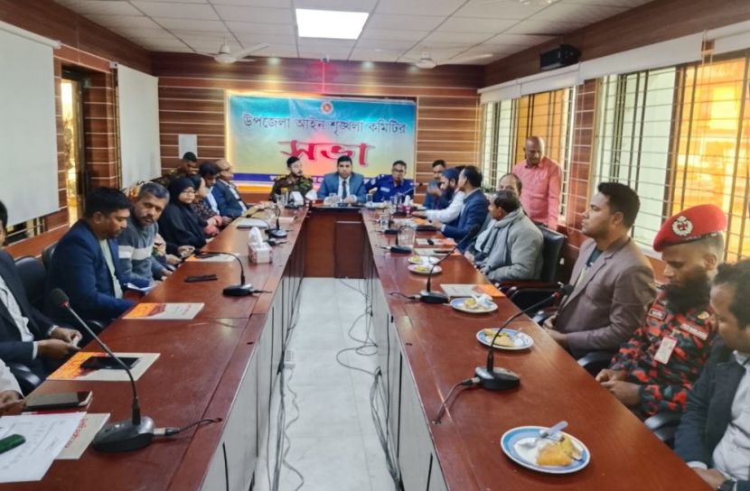 ফুলবাড়ী উপজেলায় মাসিক আইন শৃঙ্খলা সভা অনুষ্ঠিত
