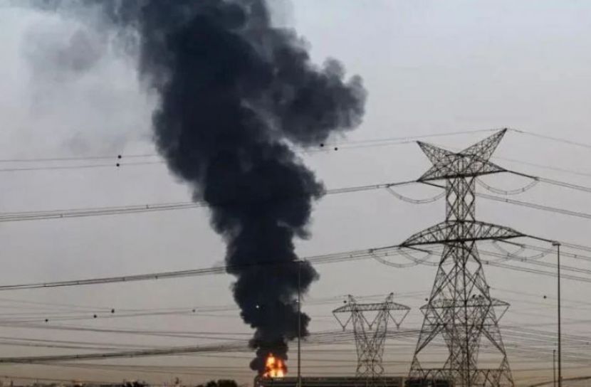 অন্যায় যুদ্ধে  জ্বলছে দুবাই