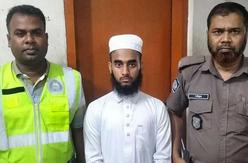 মাদ্রাসায় শিশুর আত্মহত্যা: বলাৎকারের অভিযোগে ছাত্র গ্রেপ্তার