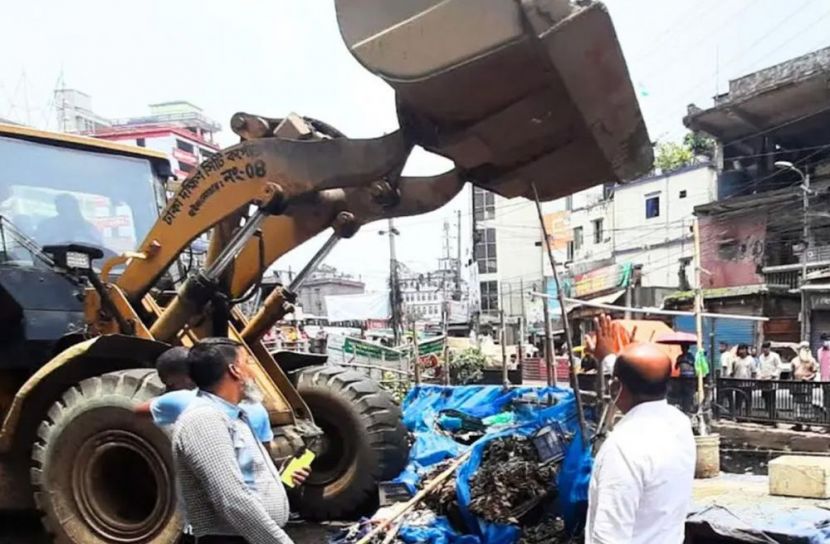 অবৈধ দখল উচ্ছেদে অভিযান পরিচালনা করল ডিএসসিসি
