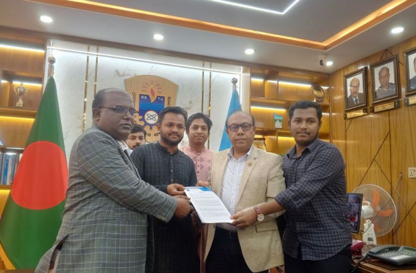নোবিপ্রবিতে সেনাবাহিনীর কাছে ভবন হস্তান্তরের দাবি তীব্র