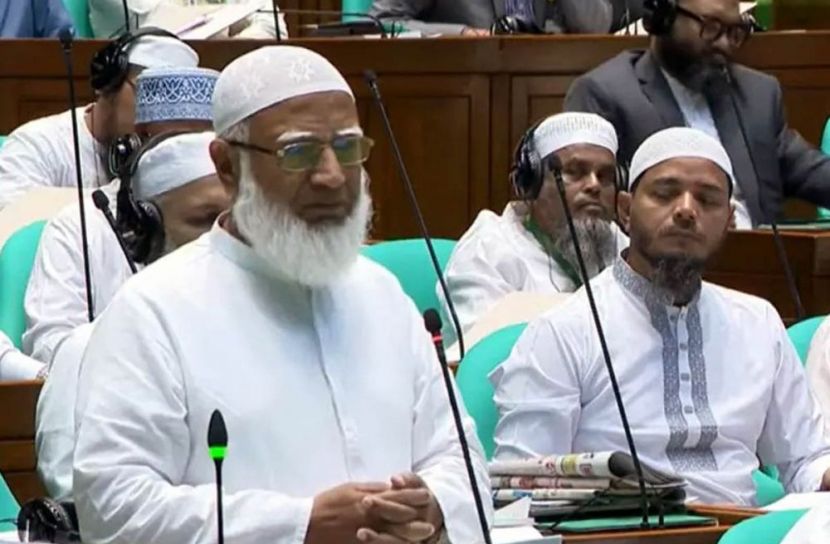 সংসদে অপসংস্কৃতি ও চরিত্রহনন বন্ধের দাবি বিরোধী নেতার