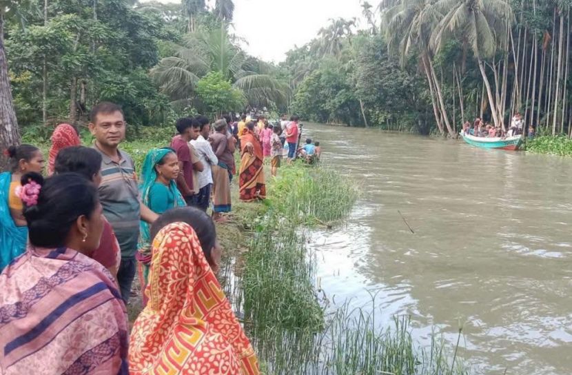 ঝালকাঠিতে খালে লাফ দিয়ে নিখোঁজ কিশোর