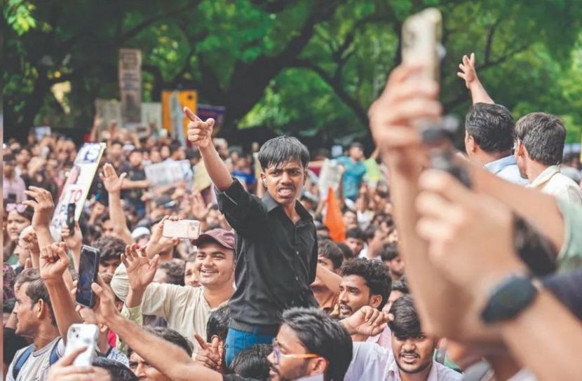 পদত্যাগ ছাড়া বৈঠকে নয় সিজেপি