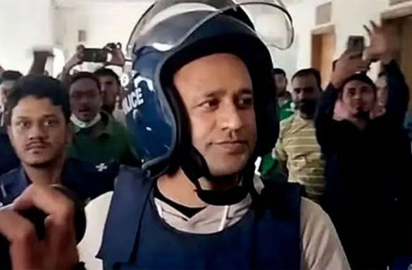 আরো দুই মামলায় জামিন ব্যারিস্টার সুমনের