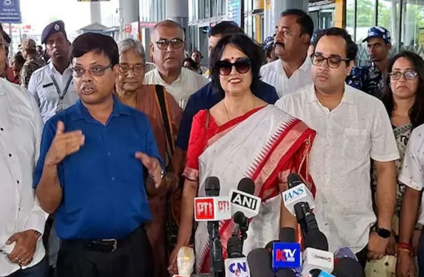 দুই দশক পর আবার কলকাতায় তসলিমা নাসরিন