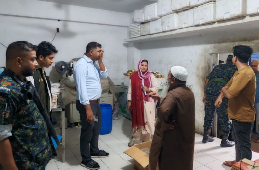 সাটুরিয়ায় নকল লোগো ব্যবহারে আইসক্রিম কারখানাকে জরিমানা