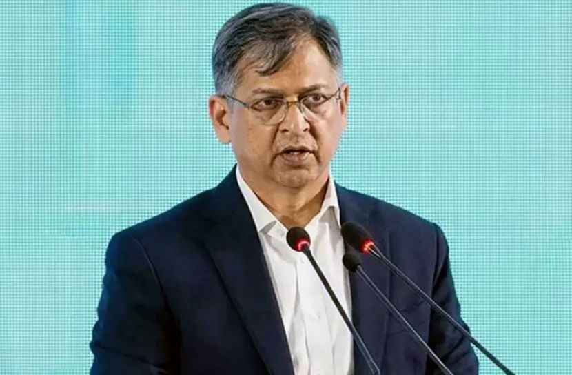 আওয়ামী লীগের ভবিষ্যৎ আদালতের সিদ্ধান্তে: স্বরাষ্ট্রমন্ত্রী