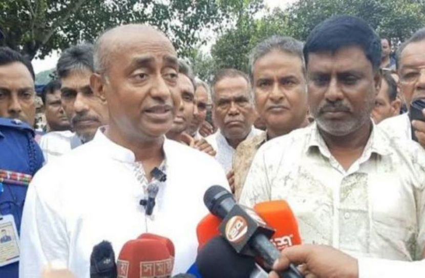 মজুতদারির বিরুদ্ধে  হুঁশিয়ারি আইনমন্ত্রীর