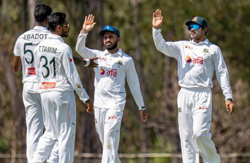 অস্ট্রেলিয়াকে চাপে ফেলে পরিসংখ্যানেও এগিয়ে বাংলাদেশ