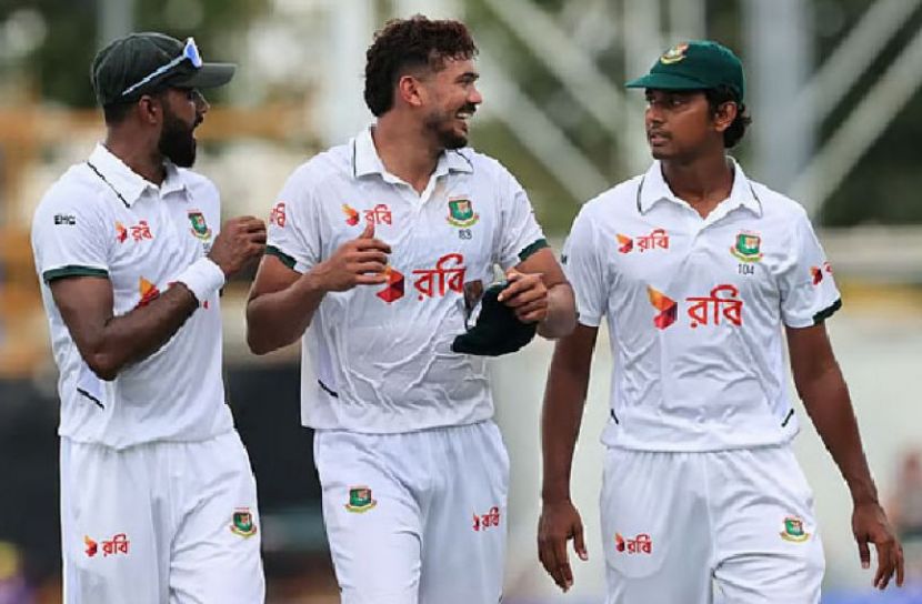 স্মিথ-লাবুশেনকে ফিরিয়ে অস্ট্রেলিয়াকে চাপে রাখল বাংলাদেশ