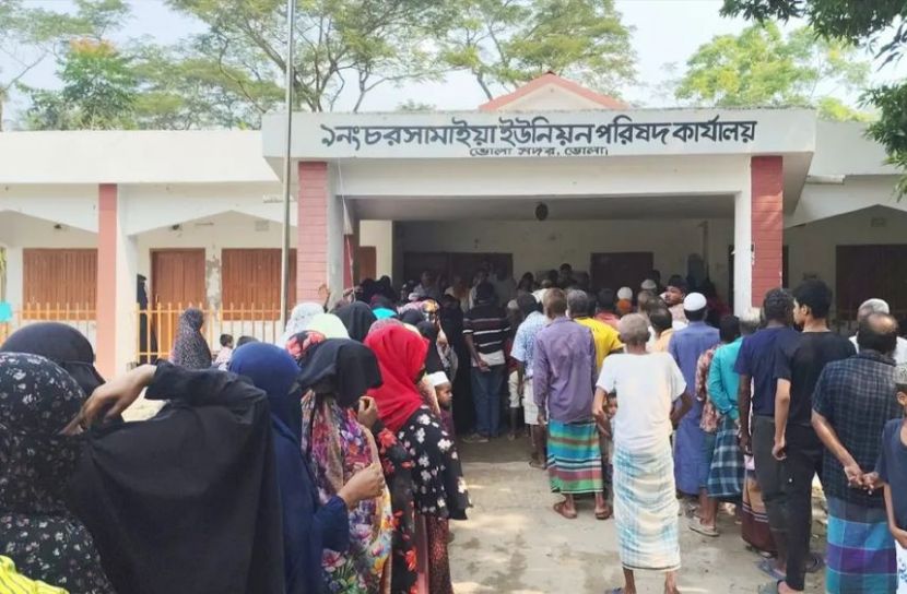 ভোলায় ফ্রি মেডিকেল ক্যাম্পে চিকিৎসা পেল ২০ হাজার মানুষ