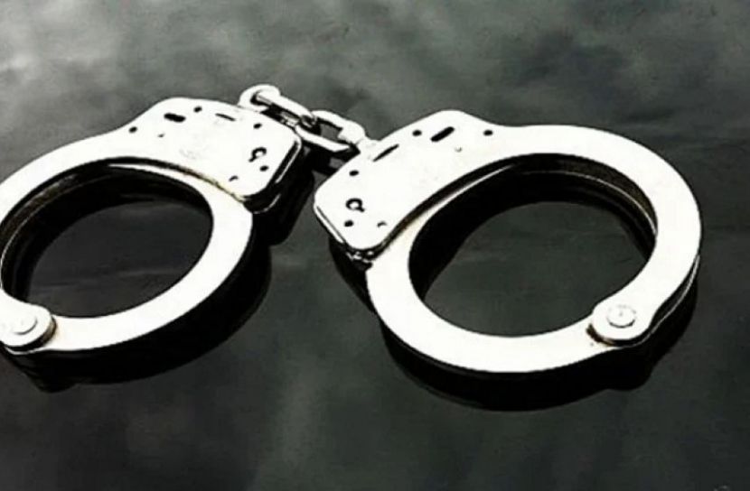 প্রধানমন্ত্রীর কার্যালয়ের সামনে ককটেল নিক্ষেপ: সন্দেহভাজন তিনজন আটক