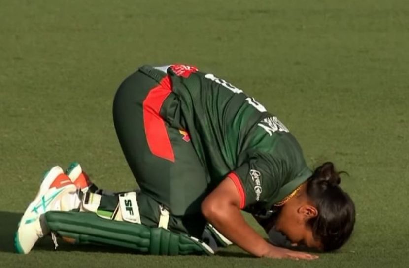 অস্ট্রেলিয়ার বিপক্ষে সেঞ্চুরি করে ইতিহাস সোবহানার