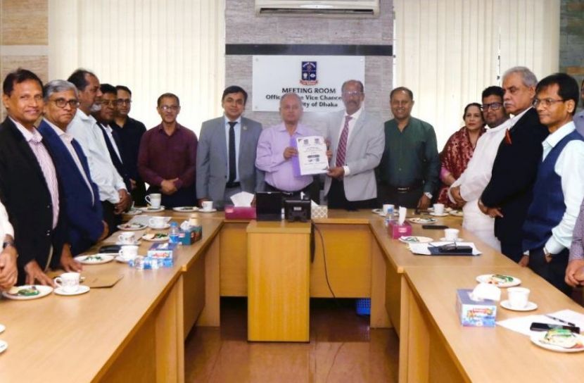 ঢাবি থেকে সাত কলেজের শিক্ষার্থীদের তথ্য-উপাত্ত হস্তান্তর