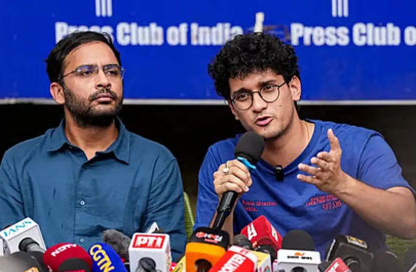 সৌরভ-আশুতোষকে ২৪ ঘন্টার মধ্যে মুক্তির আলটিমেটাম ‘ককরোচ’দের