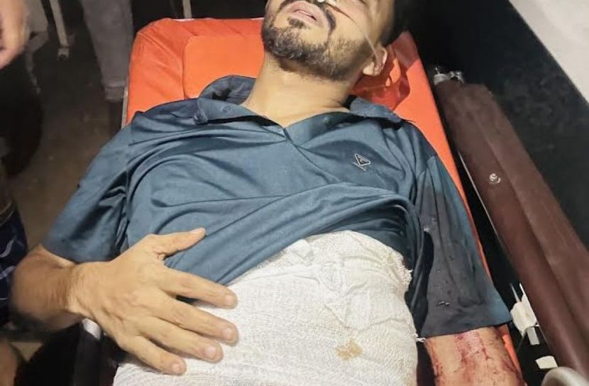 মুখোশ পরে দোকানে ঢুকে ব্যবসায়ীকে গুলি