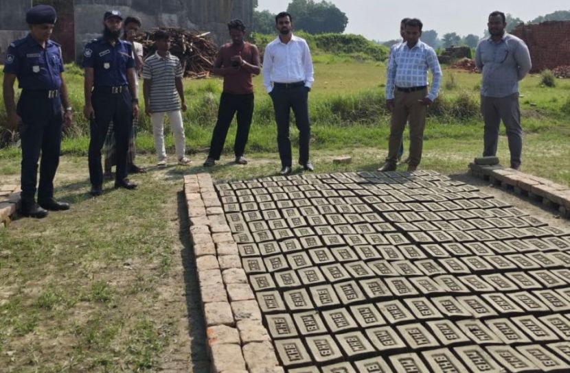 সাটুরিয়ায় কৃষিজমির উর্বর মাটি কাটায় দুইজনকে জরিমানা