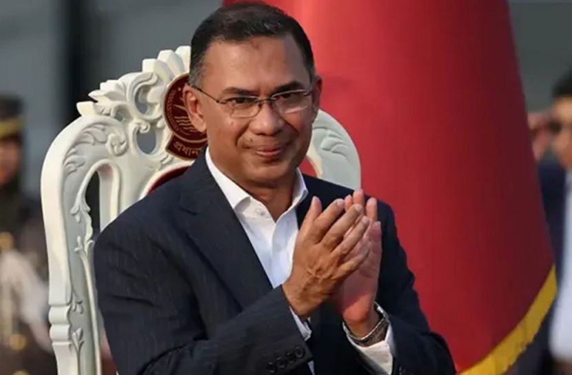 জাঁকজমকপূর্ণ দুর্গাপূজায় প্রশংসা, সামনে  নতুন পরীক্ষার মুখে সরকার