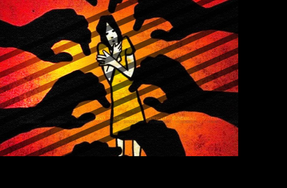 চট্টগ্রামে রাস্তা থেকে তুলে নিয়ে তরুণীকে গণধর্ষণ, আটক ৮